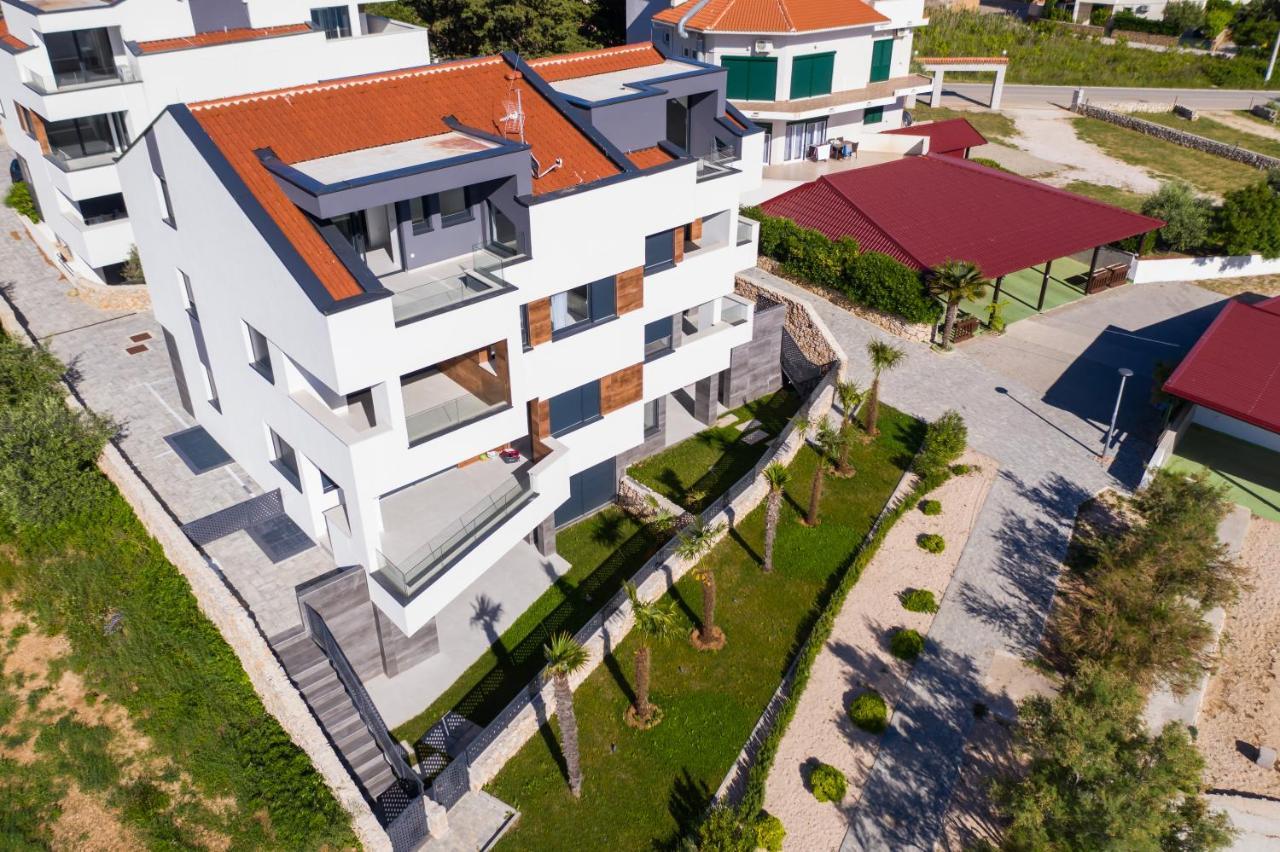 Beachfront Residences Stara Novalja Εξωτερικό φωτογραφία