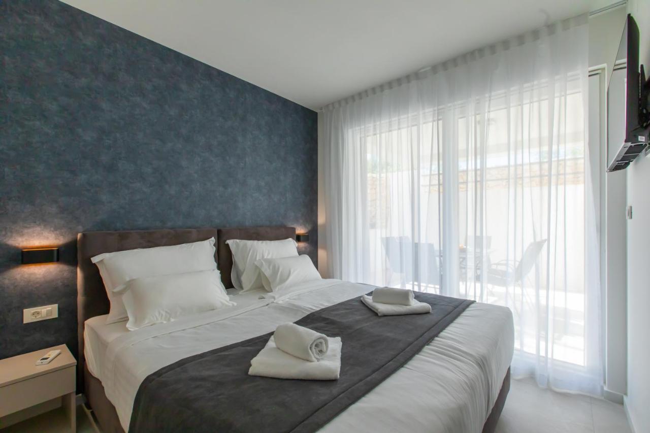 Beachfront Residences Stara Novalja Εξωτερικό φωτογραφία