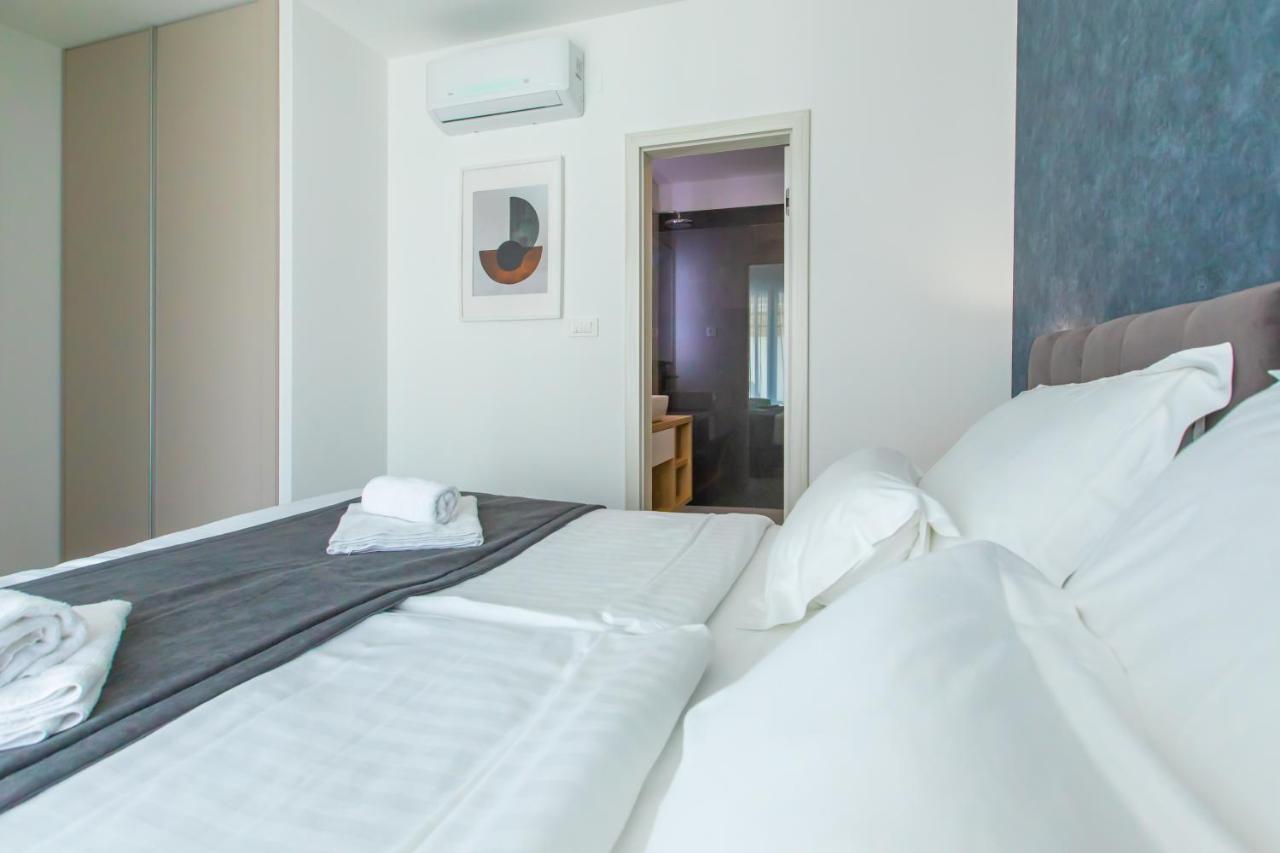 Beachfront Residences Stara Novalja Εξωτερικό φωτογραφία